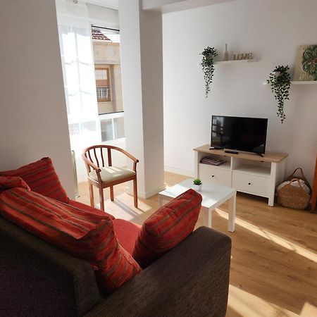 Laxe Piso Sol - Wifi Y Netflix Apartment Exterior photo