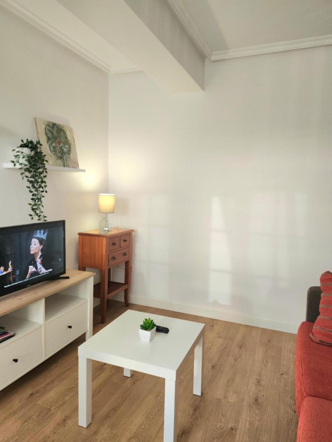 Laxe Piso Sol - Wifi Y Netflix Apartment Exterior photo